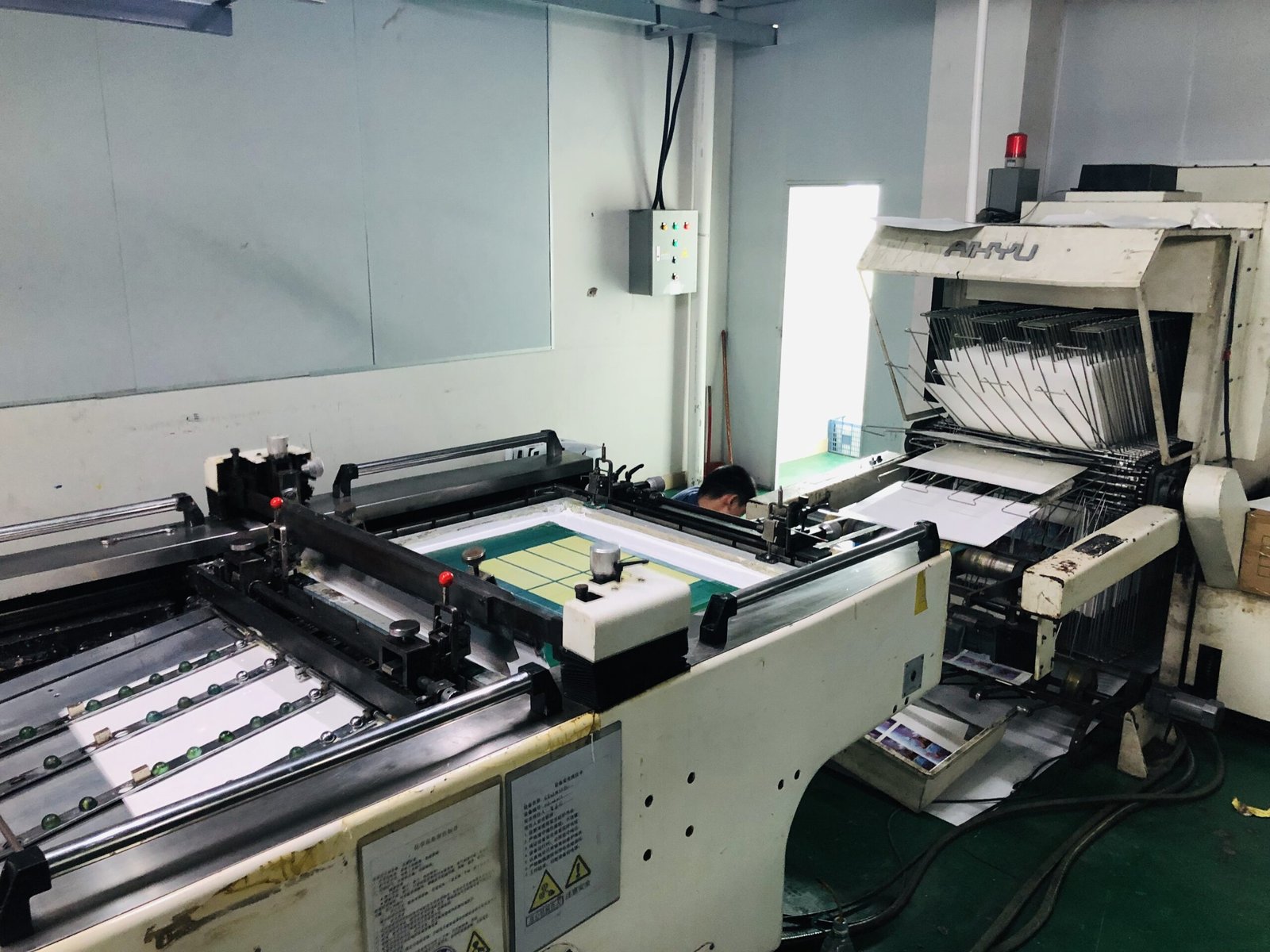 What Is the MOQ for Custom Color Changing Cups? Minimum Order Quantity Explained for Wholesale Buyers